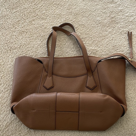 Tory Burch Perry Convertible Satchel Purse/Tote -Brown - Picture 2 of 11